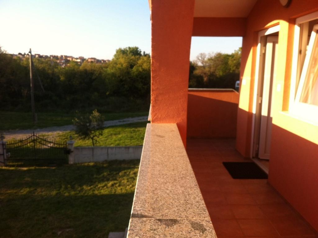 Apartments Ella Лижнян Номер фото